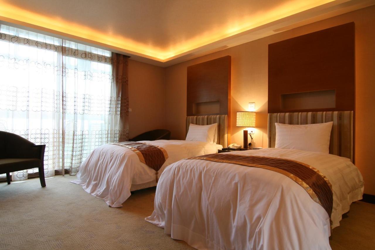 East Coast Sea View Hotel Chenggong Exterior foto