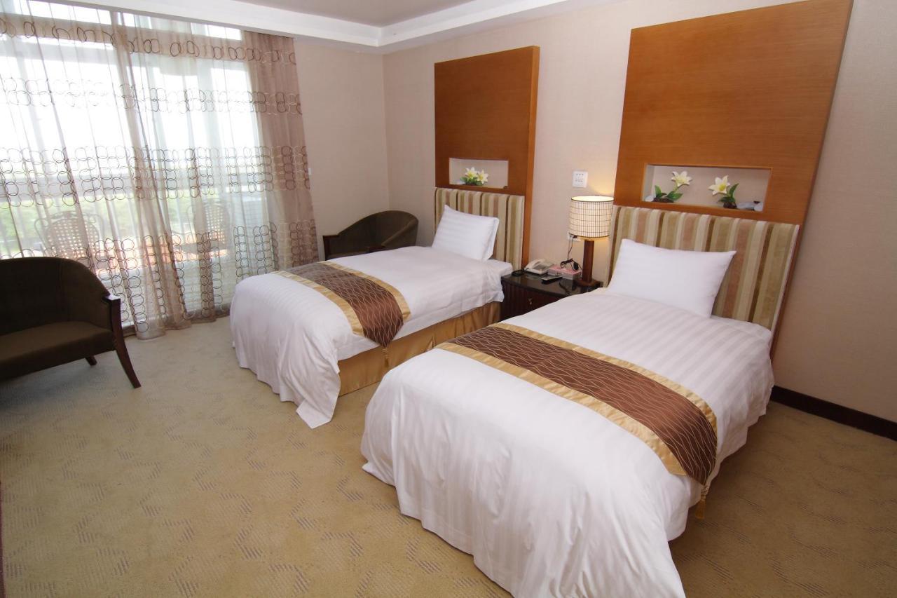 East Coast Sea View Hotel Chenggong Exterior foto